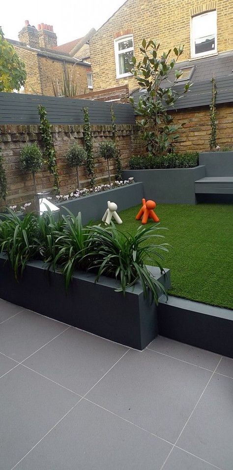 Lawn Tiles Ideas, Bench Lighting, Floating Bench, Grey Pavers, Low Maintenance Garden Design, Landscape Backyard, Small Garden Landscape, London Garden, Small Backyard Gardens