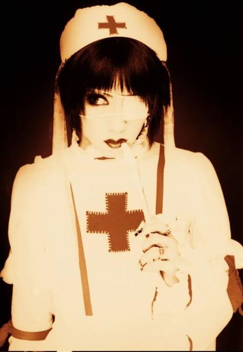 Back Bone, Visual Kei, Medicine