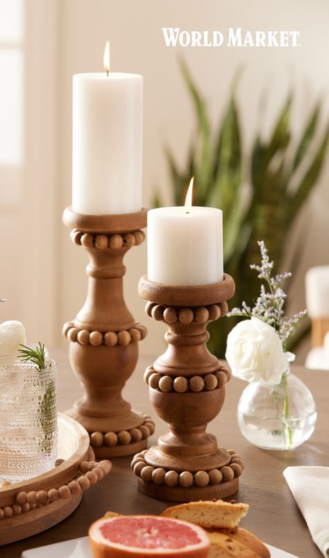 Pillar candle centerpiece