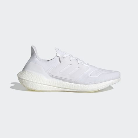 These Ultraboost running shoes serve up comfort and responsiveness. You'll be riding on a BOOST midsole for endless energy, with a Linear Energy Push system and a Continental™ Rubber outsole. This shoe's upper is made with a high-performance yarn which contains at least 50% Parley Ocean Plastic —  reimagined plastic waste, intercepted on remote islands, beaches, coastal communities and shorelines, preventing it from polluting our ocean. Adidas Ultraboost White, Ultraboost 22, Prevent Blisters, Adidas Primeknit, White Running Shoes, Best Walking Shoes, Adidas Ultraboost, Adidas Ultra Boost, Ultra Boost