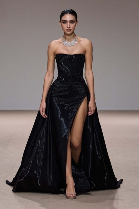 Michael Cinco F24 053-1707371710 - Michael Cinco F24 - 50 Black Gala Dress, Black Dress Elegant, Michael Cinco, Ellie Saab, Elegant Outfit Classy, Gala Dresses, Outfit Look, Couture Gowns, Glam Dresses