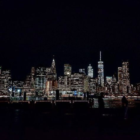 NYC New York Night Skyline, Nyc Night Skyline, Nyc Header, Night Skyline Aesthetic, Nyc Skyline Wallpaper, Nyc Skyline Aesthetic, Nyc Skyline Night, New York Skyline Night, New York Skyline At Night