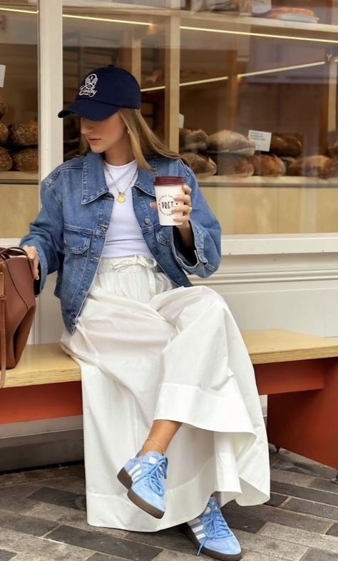 Carpool Outfit, Outfit Celeste, Casual Dinner Outfit Summer, Coast Outfit, Dinner Outfit Casual, Latina Outfits, Latina Fashion Outfits, Skandinavian Fashion, Chique Outfits