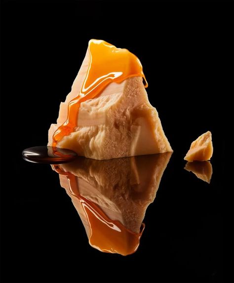 mountain of cheese dripping with honey Cheese Photography, Ingredients Photography, Dark Food Photography, Ritter Sport, Ukrainian Recipes, Luxury Food, Production Studio, Low Calorie Desserts, Product Photographer