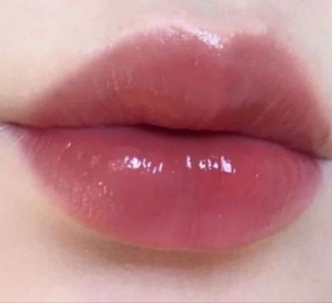 Ideal Lips, Lips Inspiration, Anime Lips, Perfect Teeth, Ethereal Makeup, Lip Shapes, Fancy Makeup, Juicy Lips, Perfect Lips