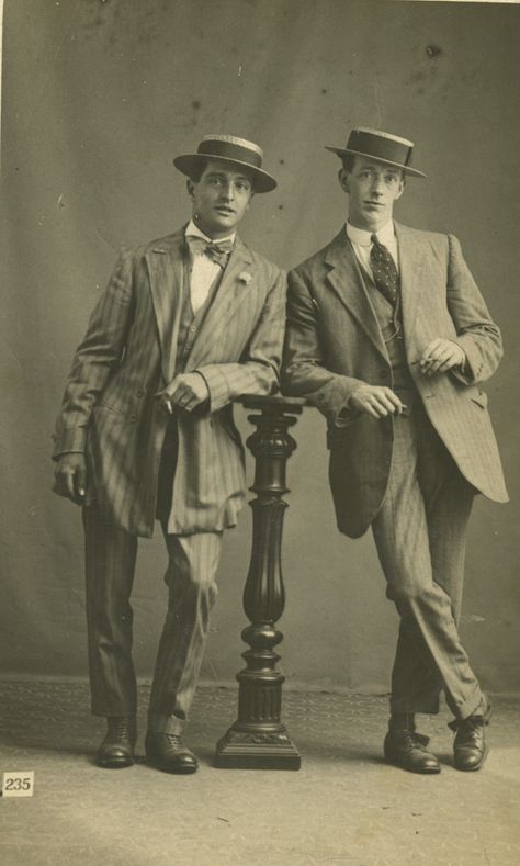 From Tom Philips's book "Menswear" Fashion 1910, 1910s Fashion, 20th Century Fashion, Vintage Mens Fashion, Edwardian Era, Edwardian Fashion, Look Vintage, Cthulhu, Vintage Pictures