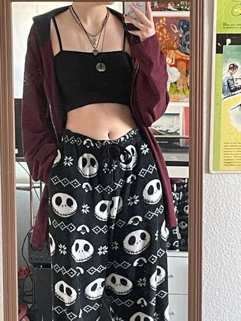 Alt Pyjamas, Halloween Pj Pants Aesthetic, Grunge Pajama Pants, Aesthetic Pajama Outfit Grunge, Alt Sleepwear, Grunge Pjs Aesthetic, Emo Pjs Aesthetic, Edgy Pajamas, Grunge Pajamas Outfit