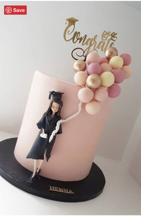 Graduation Cakes For Girls High School, Graduation Cake For Girl, Graduation Cake Designs College, Cake Designs Graduation, Graduation Cake Ideas College, Graduation Cake Designs High Schools, Aesthetic Graduation Cake, Graduation Cakes For Boys, Graduation Cakes For High School