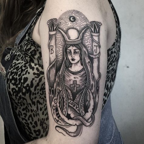 High Priestess Tarot Tattoo, High Priestess Tattoo, Priestess Tattoo, Celestial Tattoo, Tarot Card Tattoo, Tarot Tattoo, Rider Waite Deck, Tattoos Inspiration, The High Priestess