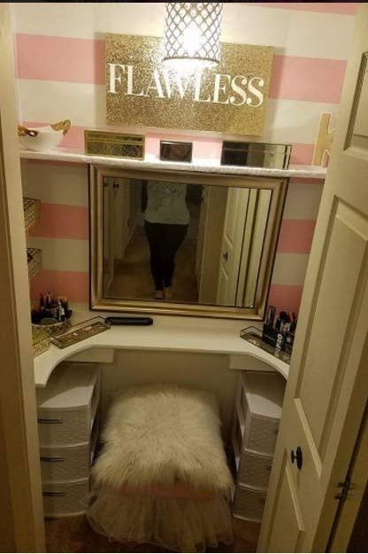 Vanity In Closet, Closet Vanity Ideas, Makeup Vanity In Closet, Walk In Closet Ideas, His And Hers Bathroom, Closet Vanity, Diy Makeup Vanity, Small Closets, Diy Vanity