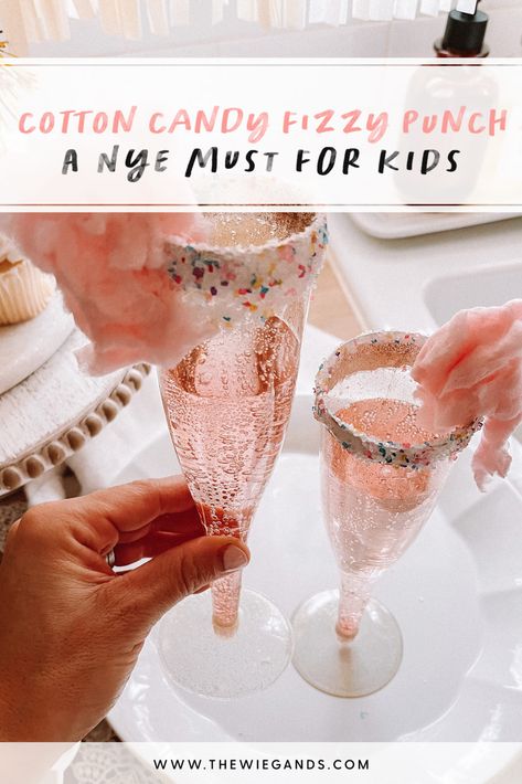 Champagne And Candy Floss, Christmas Cotton Candy, Nye Drinks For Kids, New Years Recipes, Cocktail Contest, Nye Drinks, Ginger Ale Drinks, Nye Games, Cotton Candy Drinks