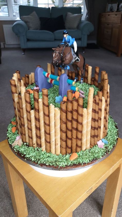 Hobby Horse Birthday Party, Birthday Cake Horse Theme, Horse Bday Cake, Horse Cakes For Girls Birthday Parties, Horse Theme Birthday Cake, Horse Themed Birthday Cake, Horse Birthday Cake Girl, Horse Cake Design, Horse Birthday Cakes