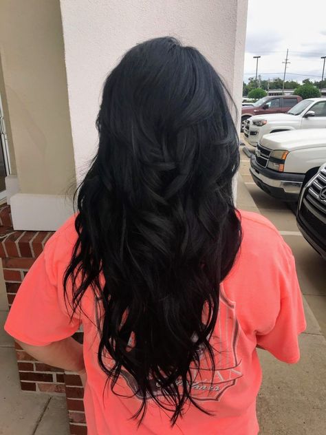 Jet Black Hair Inspiration, Black Hair With Extensions, Cool Toned Black Hair, Jet Black Curly Hair, Black Extensions, Black Hair Inspiration, Brown Hair Inspiration, Loose Curls Hairstyles, Luxy Hair Extensions