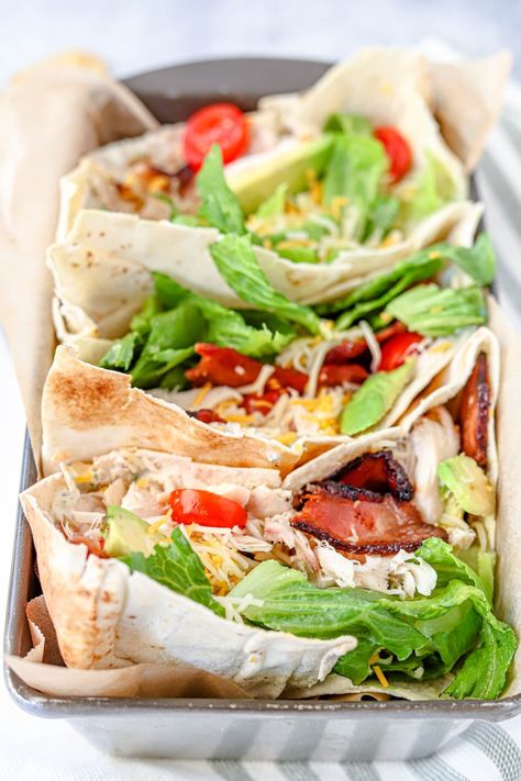 Simple Cobb Salad Pita Sandwiches — Honest Grub, Honest Foodie Best Pita Sandwich, Pita Pocket Sandwich Ideas, Pita Sandwich Recipes Vegetarian, Blt Pita Pocket, Pita Pocket Recipes Lunches, Chicken Salad Pita Pocket, Chicken Pita Pockets, Pita Pocket Recipes, Rotisserie Chicken Salad