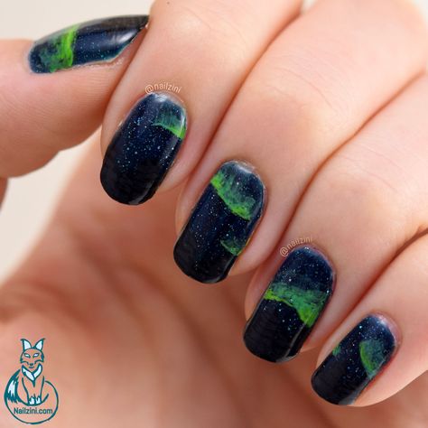 Northern Light Inspired Nails, Nails Northern Lights, Bigfoot Nail Art, Northern Light Nail Art, Alaska Themed Nails, Northern Lights Nail Designs, Alaska Nail Art, Alaska Cruise Nails Designs, Northern Light Nails