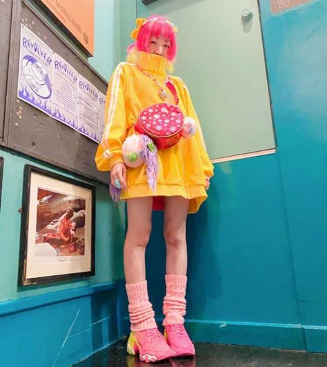 Drag Ball Outfit, Japanese Y2k Fashion Pink, Kidcore Fashion, 일본 패션, Harajuku Fashion Street, Japanese Street Fashion, J Fashion, Harajuku Fashion, Colourful Outfits