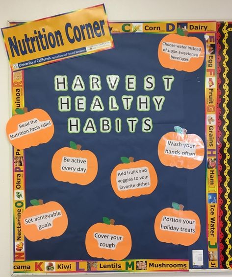 "Harvest Healthy Habits" Nutrition Corner #UCCE #UCANR Cafeteria Bulletin Board Ideas, School Nurse Elementary, Cafeteria Bulletin Boards, Nutrition Bulletin Boards, Dorm Bulletin Boards, Physical Education Bulletin Boards, Res Life Bulletin Boards, Resident Assistant Bulletin Boards, Middle School Bulletin Boards