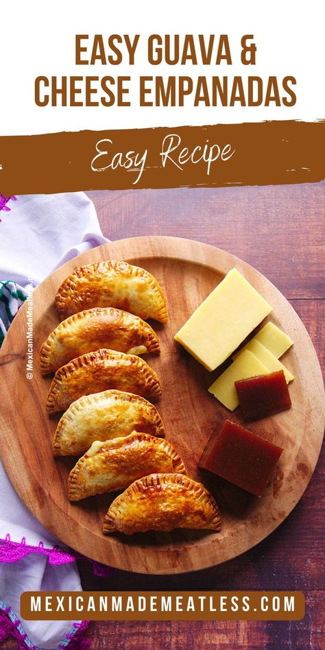 Spanish Empanadas, Guava And Cheese, Cheese Empanadas Recipe, Cheese Empanadas, Mexican Bread, Savory Cheese, Mexican Dessert Recipes, Sweet Party, Empanadas Recipe