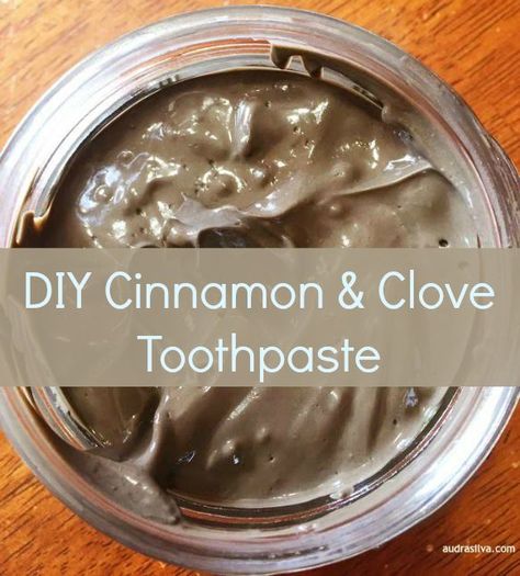 Clove Toothpaste, Natural Toothpaste Recipe, Homemade Toothpaste Recipe, Diy Toothpaste, Toothpaste Recipe, Homemade Mouthwash, Diy Cinnamon, Recipes Vintage, Homemade Toothpaste