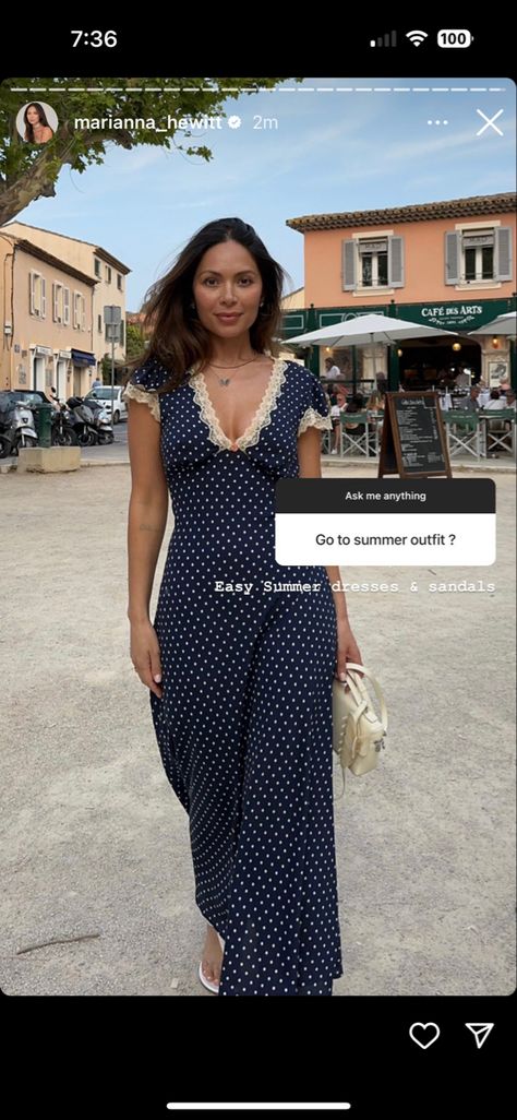 Summer Dress Sandals, Simple Summer Dresses, Summer Day Dresses, Modest Outfits, Day Dresses, Casual Dresses, Girl Fashion, Fashion Beauty, Favorite Outfit