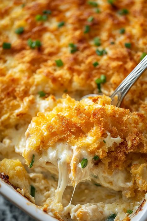 Chicken Hashbrown Casserole - An Organized Chaos Recipes For Hashbrowns, Cowboy Hashbrown Casserole, Classic Chicken Casserole, Easiest Casserole Recipes, Hashbrown Casserole Cream Of Mushroom, Chicken With Hashbrowns Recipe, Company Recipes Dinners, One Dish Baked Meals, Best Holiday Potluck Dishes