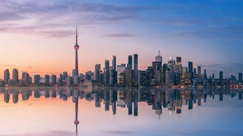 Travel Quiz, Toronto Skyline, Toronto City, Frank Gehry, The Windy City, Estes Park, American Cities, Film Set, Zion National Park