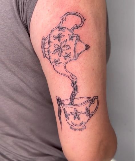 Tea Pot Tattoo, Teapot Tattoo, Aesthetic Tattoo Ideas, Tea Tattoo, Teacup Tattoo, Collarbone Tattoo, Unique Tattoo Ideas, Cup Tattoo, 20 Aesthetic