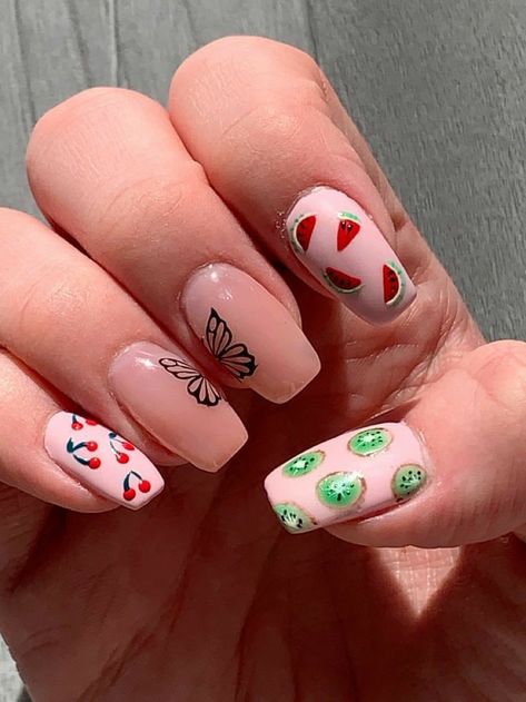 Harry Styles Fruit Nails, Harry Styles Nail Inspo Acrylic, Harry Style Inspired Nails, Harry Styles Theme Nails, Harry Styles Concert Nail Ideas, Tpwk Nails, Harry Style Nail Ideas, Kiwi Nail Design, Kiwi Nails Acrylic