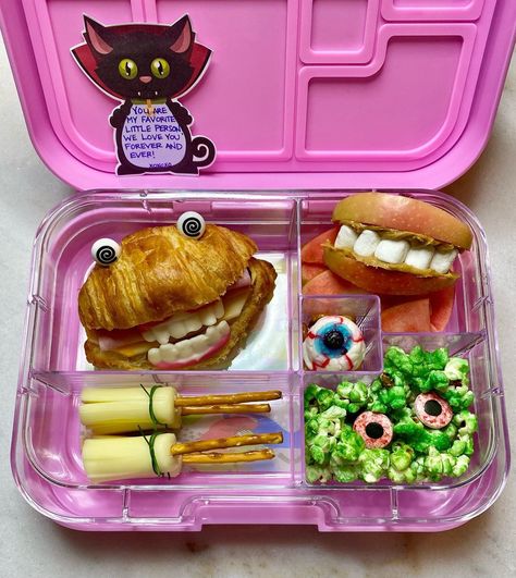 Halloween Packed Lunch Ideas, Fall Themed Lunch Ideas For Kids, Fun Lunches For Kids, Halloween Kids Lunch Ideas For School, Halloween Kid Lunch Ideas, Halloween Bento Box For Kids, Kids Halloween Lunch Ideas, Kids Halloween Lunch, Fall Lunch Ideas For Kids