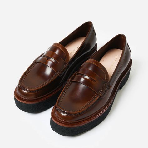 Brand New Never Worn! I Don’t Have The Box However. Size 5 Chunky Penny Loafer With Crepe Rubber Sole In Shiny Brown Italian Spazzolato Leather. Padded Footbed With Gold Stamped Logo. Round Toe, Slips On. 1.75 Inch Heel. Loeffler Randall Shoes, Capsule Closet, Brown Loafers, Platform Loafers, Penny Loafer, Loeffler Randall, Brown Shoe, Penny Loafers, Loafer Shoes