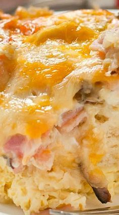 Breakfast Recipes With Biscuits, Recipes With Biscuits, Biscuit Breakfast Casserole, Biscuit Breakfast, Breakfast Casserole With Biscuits, Cheese Biscuit, Ham Casserole, Cheese Biscuits, Breakfast Casserole Easy