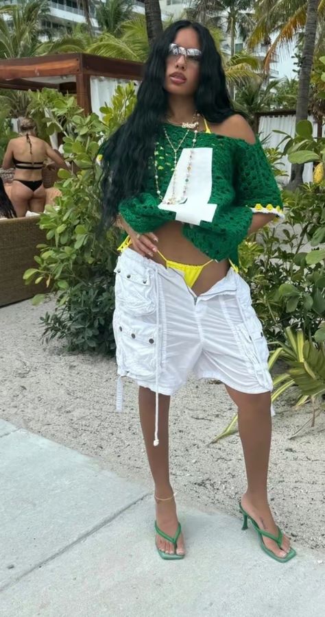 @katjasminee ⭐️ Miami Spring Break Outfits Black Women, Thailand Fits, Dominican Republic Outfits, Cancun Mexico Outfits, Thailand Outfits, Poolside Outfit, Thailand Outfit, Vacation Outfits Women, Cute Vacation Outfits