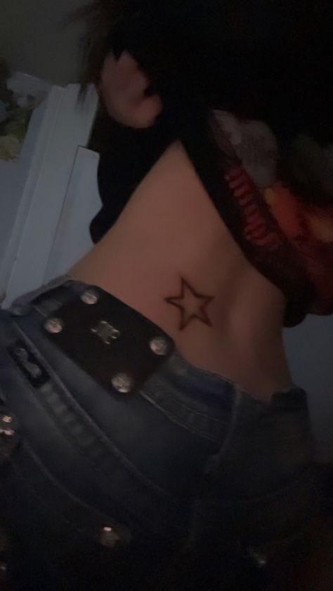 Emo Wrist Tattoos, Y2k Tatoos Ideas, Alt Matching Tattoos, Tv Girl Tattoo, Uwu Tattoo, Small Y2k Tattoos, Star Back Tattoo, Cutie Mark Tattoo, Bite Mark Tattoo