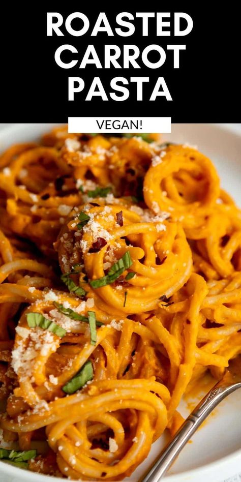 This vegan roasted red pepper and carrot pasta is a healthy way to sneak veggies into your diet! This pasta recipe is made with roasted carrots and is nut free, easy to make and so healthy. Perfect for a quick family dinner. Recipes With Carrots, Nana Crafts, Red Pepper Pasta Sauce, Healthier Dinners, Salmon Crispy, Vegan Entree Recipes, Carrot Pasta, Vegan Pasta Sauce, Histamine Foods