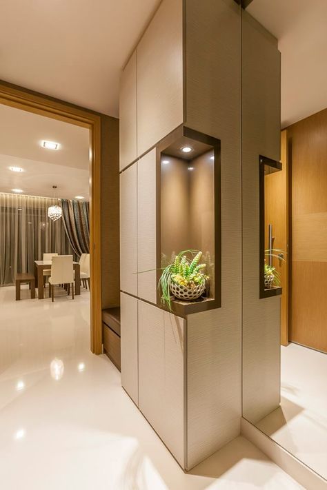 Ascentia Sky - 2 Alexandra View, Modern Condominium Interior Design, Foyer. Niche Design Modern, Apartment Foyer Design, Wall Niches Ideas, Small Foyer Design, Interior Pillars, Wall Niches, Condominium Interior, Niche Modern, Elevated Homes