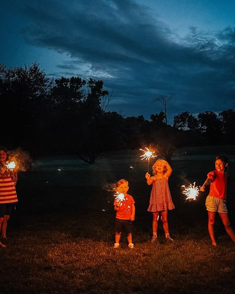 Happy Birthday America! 🇺🇸 Fourth of July fun with the kids and neighbors and pool friends and sparklers AND a gigantic rainbow!!!!! 🌈 💥🫡 Childhood Core, Happy Birthday America, Keep Alive, Instagram Happy Birthday, Ap Art, 2025 Vision, Reception Ideas, Family Traditions, Family Pictures