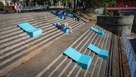 Microinstallations by No Studio Temporary Architecture, Urban Furniture Design, Urban Intervention, Public Space Design, Concrete Stairs, Landscape Architecture Design, Urban Furniture, Street Furniture, Urban Spaces