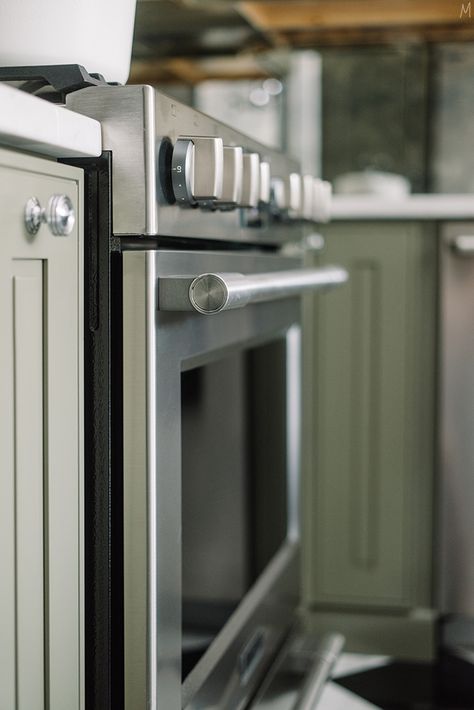 Where Form and Function Meet Affordability - The Makerista Basic Cabinets, Full Fridge, Frigidaire Professional, Convection Range, Bottle Washer, Fridge French Door, Form And Function, Electric Stove, Electric Range