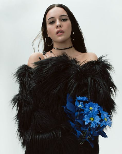 chapter one: blue Bea Miller Nick Jonas Smile, Bea Miller, Burning Bridges, Music Web, Music Album Covers, Chapter One, Soft Grunge, Music Album, Demi Lovato