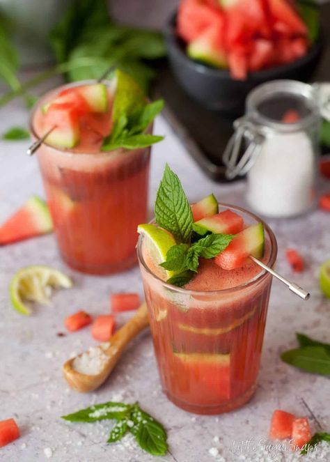 Watermelon Cooler, Watermelon Mint, Best Cocktail Recipes, Healthy Drink, Hot Chocolate Recipes, Summer Refreshments, Food List, Shake Recipes, How To Cook Quinoa