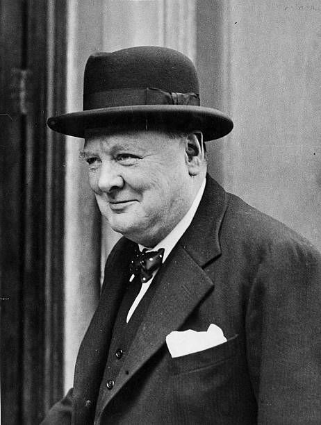 11,754 Winston Churchill Photos and Premium High Res Pictures - Getty Images Winston Churchill Photos, Elizabeth Queen Of England, Elizabeth Queen, Winston Churchill Quotes, Long Books, British Bulldog, Queen Of England, Winston Churchill, Human Face