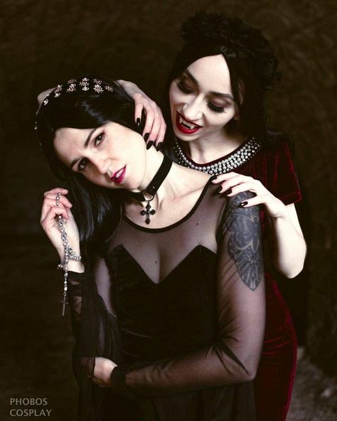 Vampire Fangs Reference, Vampire Bite Pose, Vampire Bite Aesthetic, Royal Vampire Aesthetic, Vampire Biting Neck Reference, Vampire Neck Bite, Vampire Holding Woman, Vampire Bites Girl, Vampire Photo