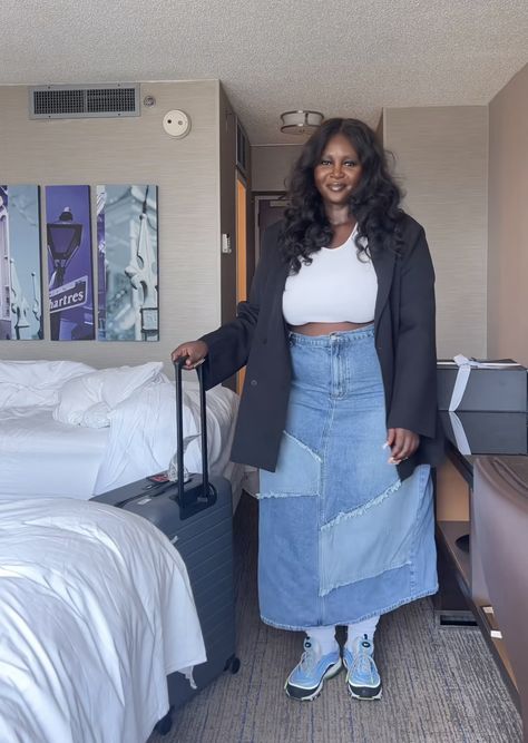 Sza Fits, Denim Long Skirt, Outfit Repeater, Travel Fits, Afro Punk Fashion, Festival Fits, Plus Size Baddie Outfits, Mid Size Fashion, Skirt Plus Size