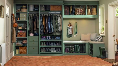 Boot Room Storage, Room Wardrobe, Home Organizers, Coat Storage, Clutter Free Home, Corner Storage, Seat Storage, Boot Room, Space Room