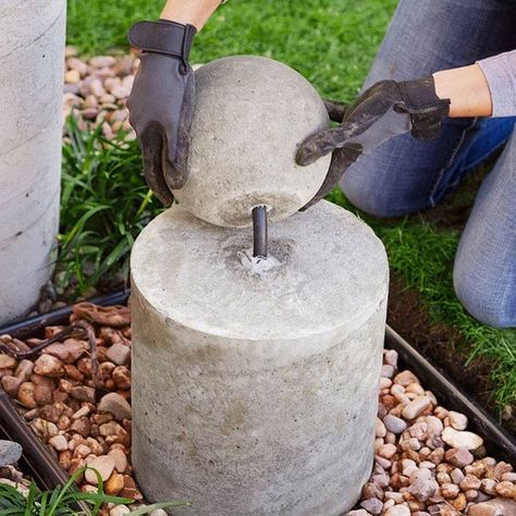 Sphere Fountain, Concrete Fountains, Backyard Sanctuary, Diy Water Fountain, Diy Garden Fountains, Diy Fountain, Diy Concrete, Concrete Crafts, Diy Water