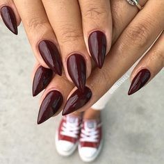 Stiletto Nails Short, Witchy Nails, Pointy Nails, Gothic Nails, October Nails, Claw Nails, Hair Skin Nails, Rainbow Nails, Gel Nail Designs