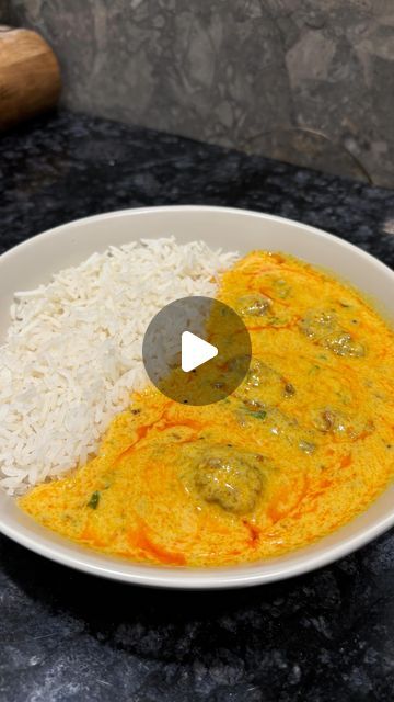 Curd Curry Recipes, Curry Chawal, Chawal Recipe, Paneer Curry Recipes, Paneer Curry, Aot Wallpaper, Ginger Garlic Paste, Curry Recipes Indian, Raw Garlic