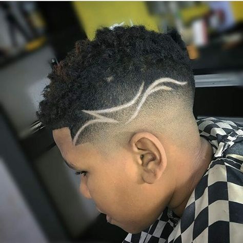 Side Hair Designs Men, Fade With Letter Design Hair, Kids Haircut Designs For Boys, Kids Hair Designs Boys, Boys Design Haircut, Mens Hair Designs Lines, Haircut Designs For Boys, Boy Hair Designs, Mid Fade Designs