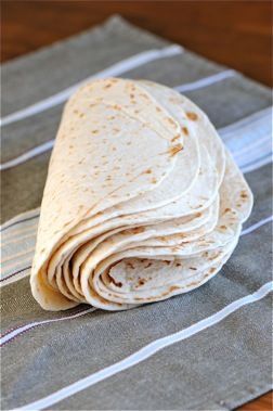 Tortillas, 3c self rising flour, 1t salt, 1/3c oil, 1c hot water, mix all together knead for about 5" or until thoroughly combined & pull into parts roll into 12 tortillas cook on hot comal Bird Bread, Tortilla Recipes, Mexican Tortilla, Pantry Challenge, Homemade Flour, Bread Buns, Homemade Flour Tortillas, Mexican Meals, Food Bread