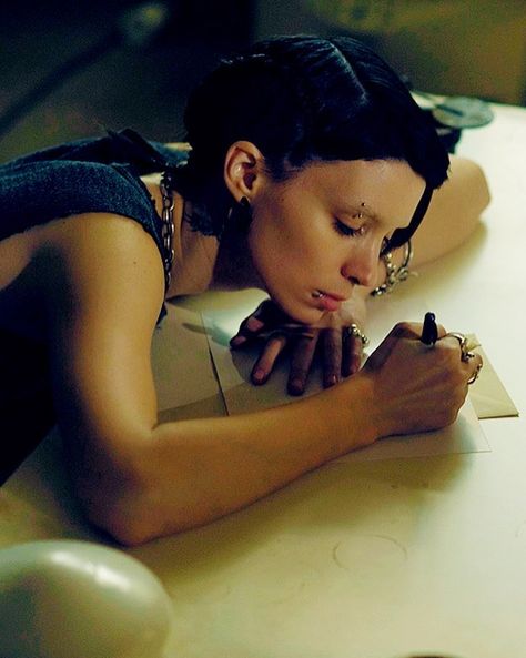 Rooney And Kate Mara, Chica Punk, Girl With The Dragon Tattoo, Lisbeth Salander, Stieg Larsson, Noomi Rapace, The Girl With The Dragon Tattoo, Rooney Mara, David Fincher